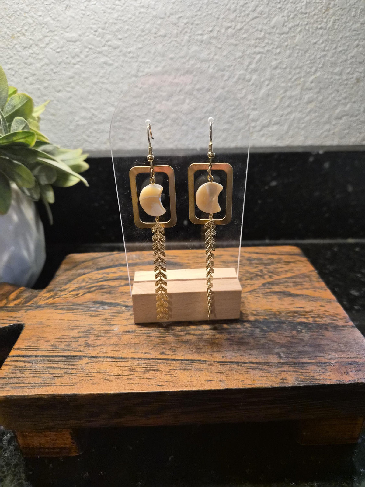 Shell Moon Earrings